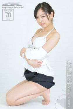 の爆乳を揉んで舐めて挟无码